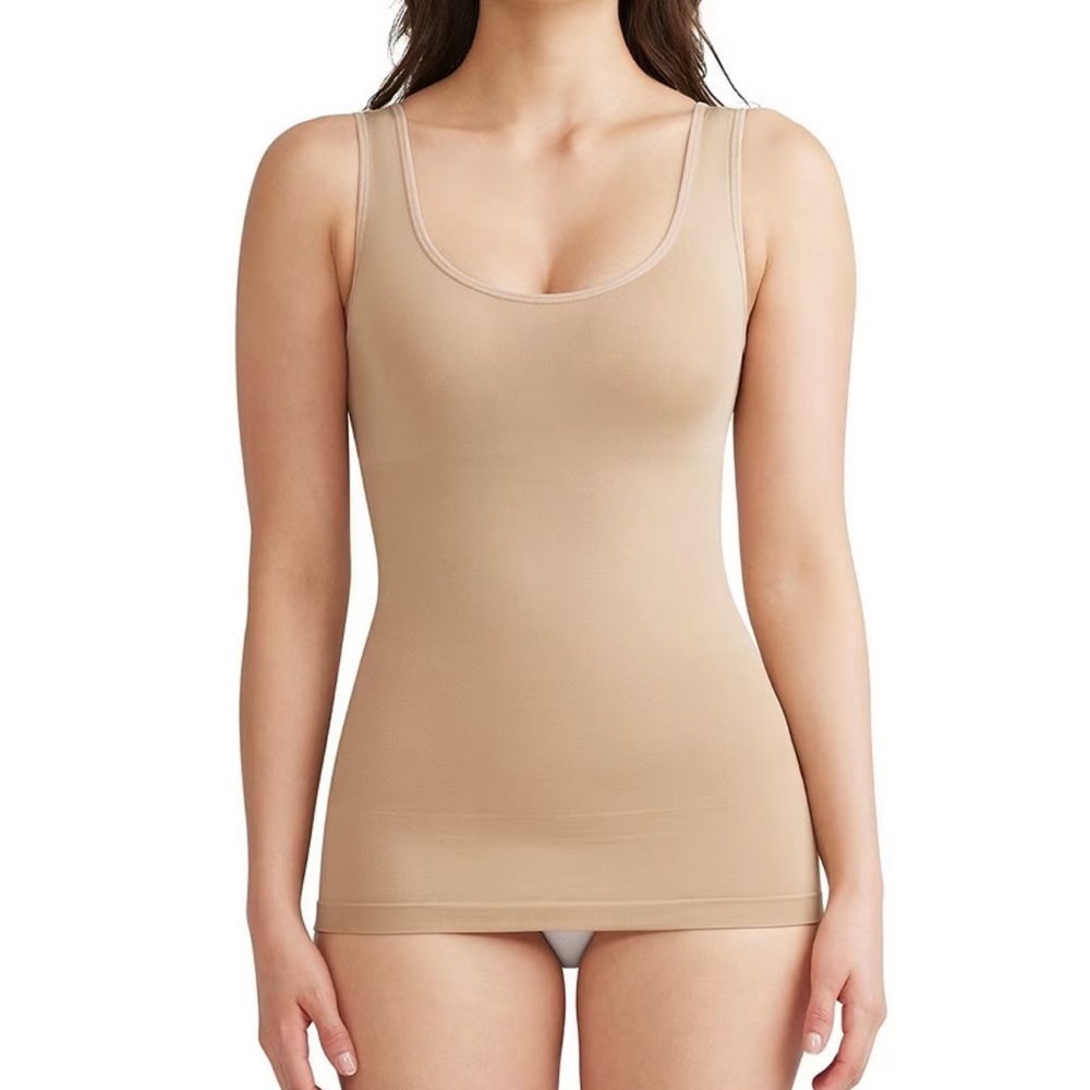 Yummie lena solid shaping tank, M/L, almond, like new